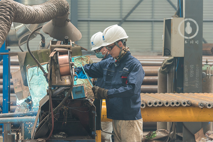 樟树网架自动化焊接